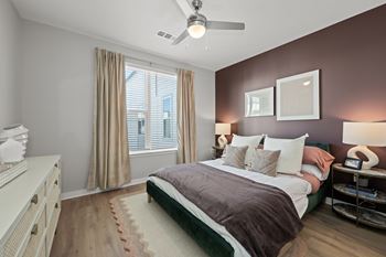 Ceiling fans in living room and bedrooms